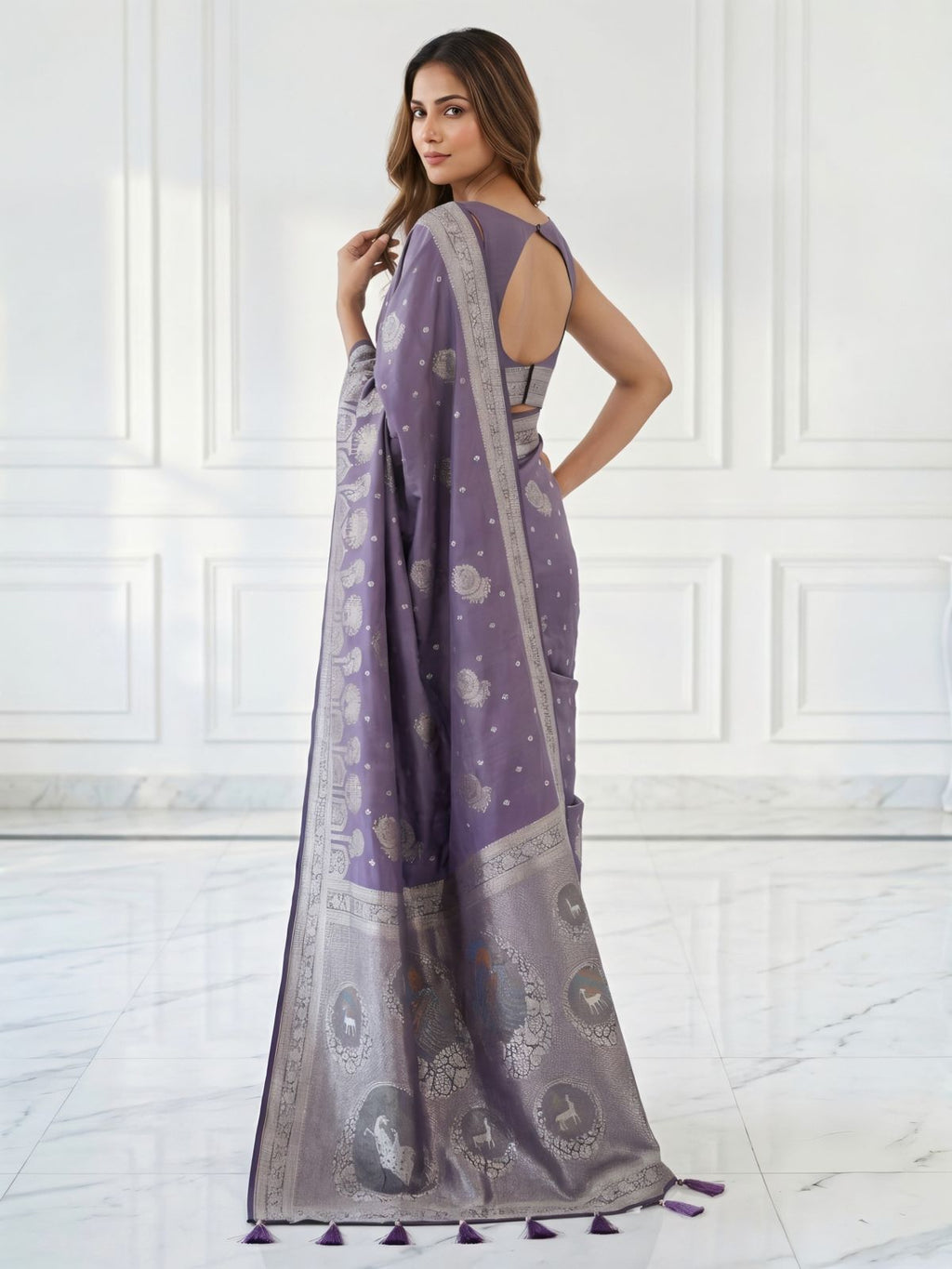 Lavender Purple Silver Zari Woven Traditional Saree with Designer Heritage Pallu